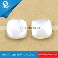 Factory Supplier Ladies Garment Accessories Overcoat Button Jeans