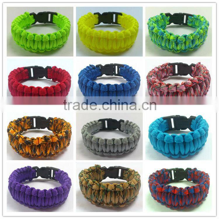 Durable using low price blinking fashion survival bracelets
