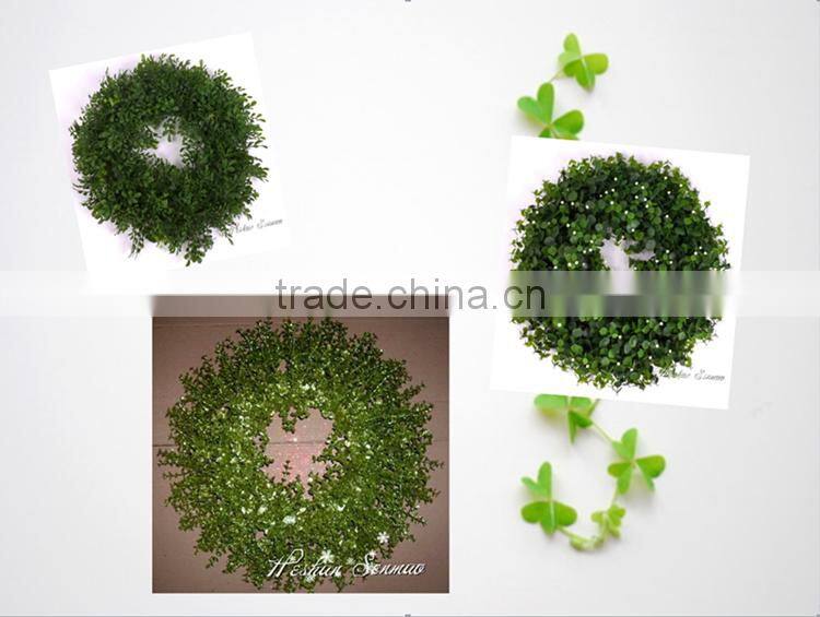 Hot sale artificial Christmas circle in competitive price