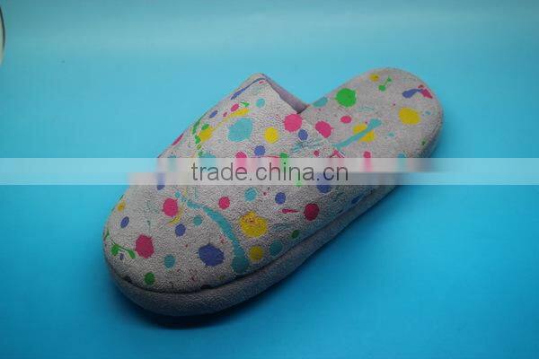 wholesale cheap warm indoor slippers