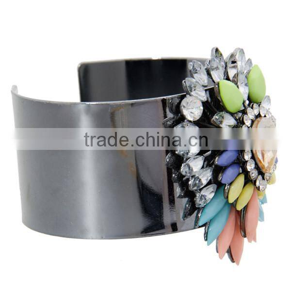 Woman's Fashion Rhinestone Bangles