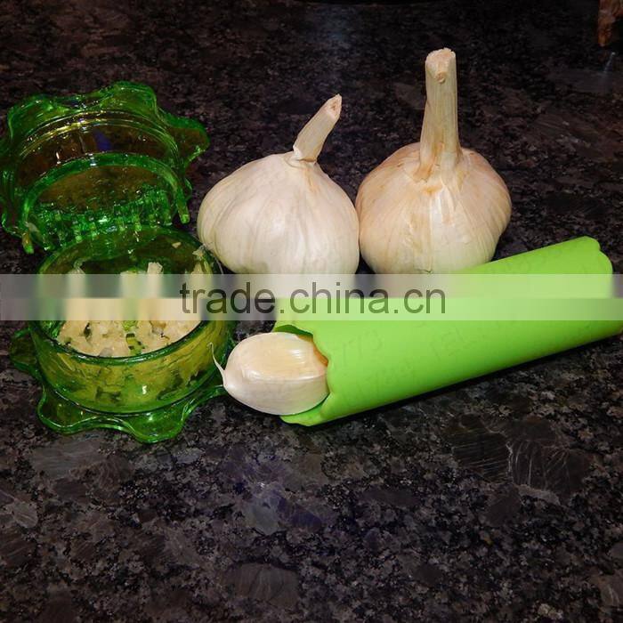 Wholesale High quality Silicone Magic Garlic Peeler for Home Kitchen