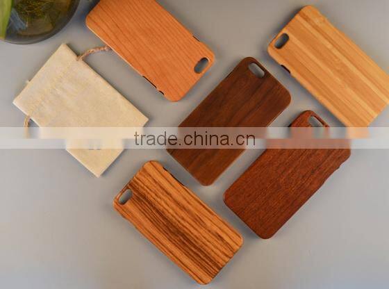 MOBILE PHONE CASE CUSTOMIZED in natural solid wood finish