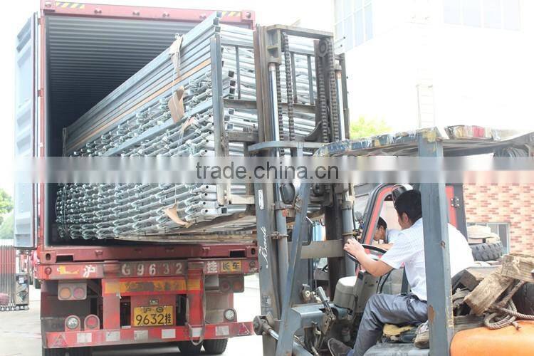 Cattle Head Lock for Dairy Farm