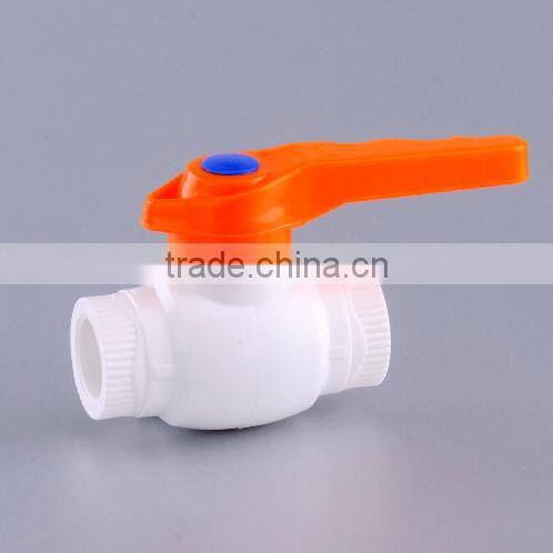 Hot sell china supplier plastic material PPR ball valve with/without steel core