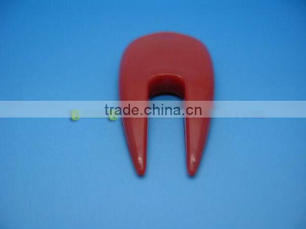 Red Golf Divot Tool of polylactide pla Material -- 100%biodegradable eco-friendly