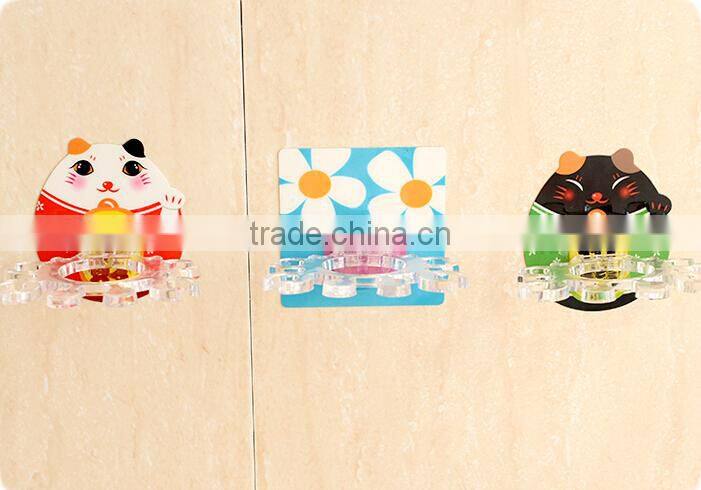 Q058 Creative cartoon style suction wall toothbrush holder