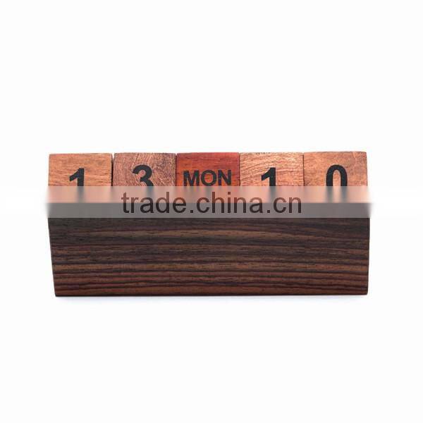 2017 Fashion Hot Sales Manually Wood Cube Calendar, Creative Calendar DIY Perpetual Calendar