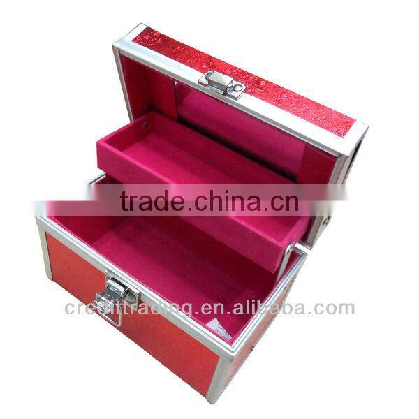 Cheap Shining Multi-layers Red Aluminum Cosmetic Case/Makeup Case