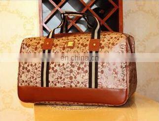 2015 Hot Sale Large Capacity Waterproof Fashion geometrical pattern Women Travel Bag