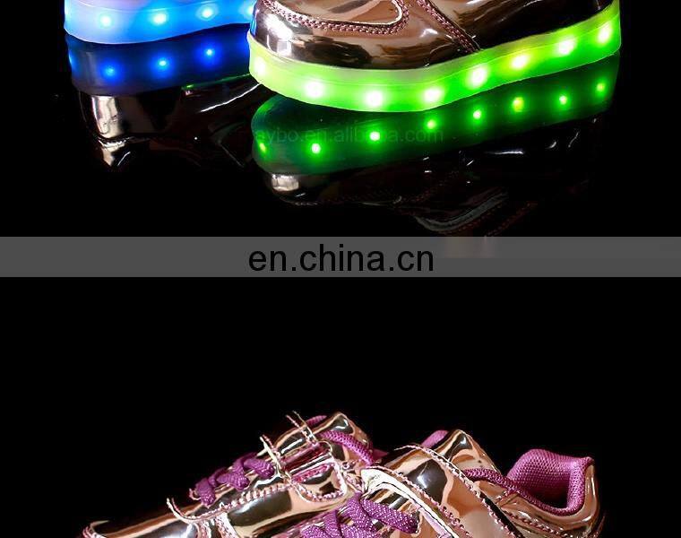 Factory Wholesale new design shining mirror finish PU leather Children Kids LED shoes sneakers footwear