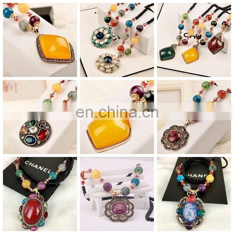 2016 fashion handmade round square triangle fancy cheapest pendant handmade chunky bead necklace