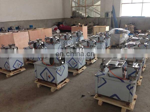 Industrial Samosa Wrapping Machine/Automatic Samosa Leaves Making Machine