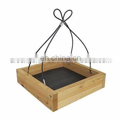 centerpiece large bird feeder