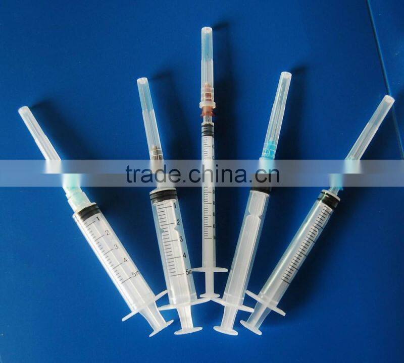 Medical 2-part luer slip syringe plastic injection mold