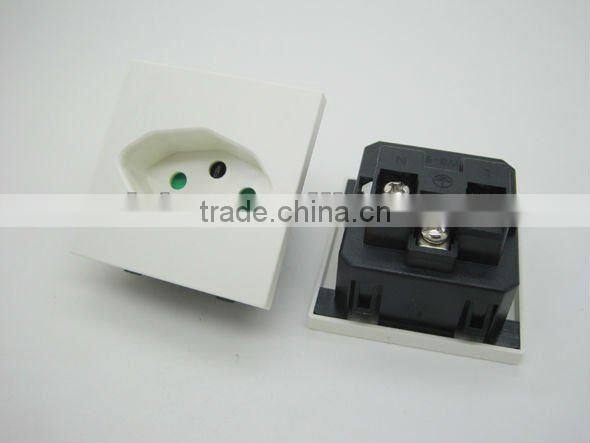 Swiss 2 flat pin to 2 round pole PC vertical power socket