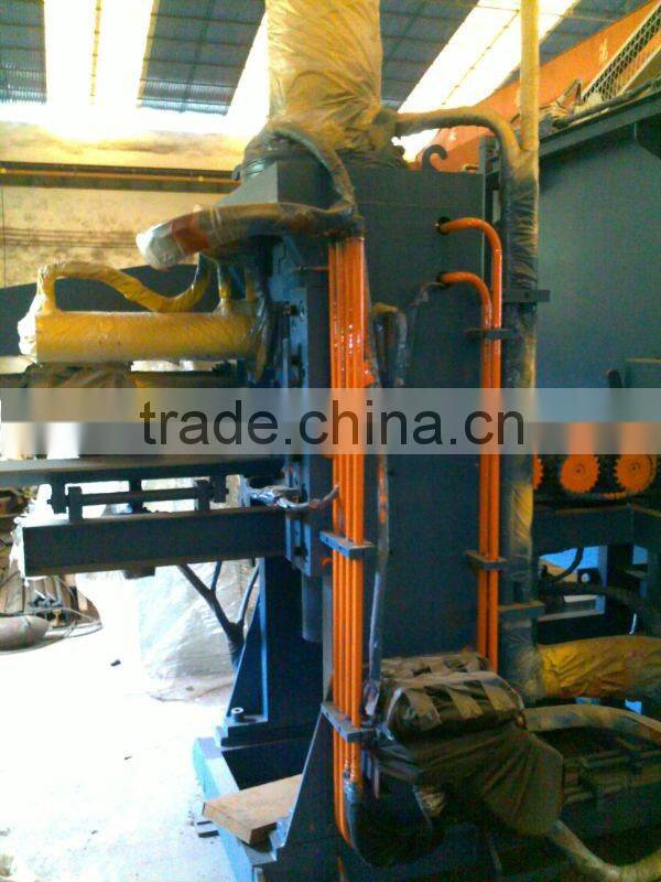 Aluminum extrusion machine
