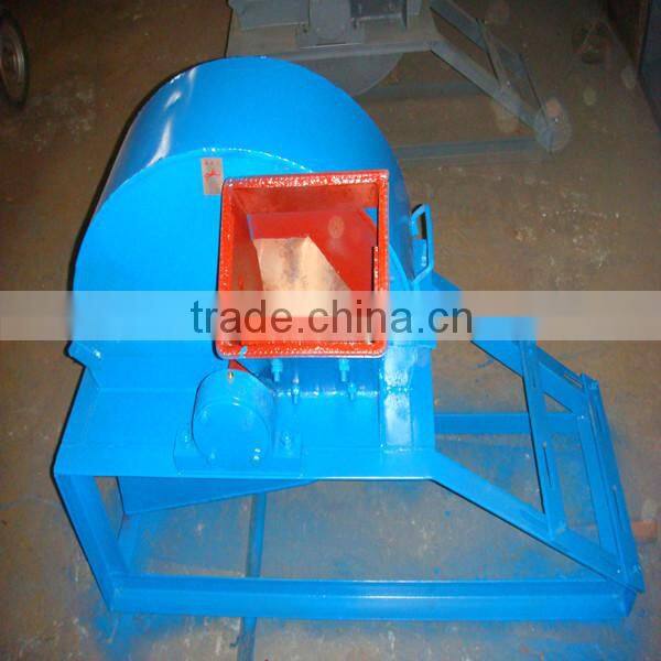 Automatic feed mill straw