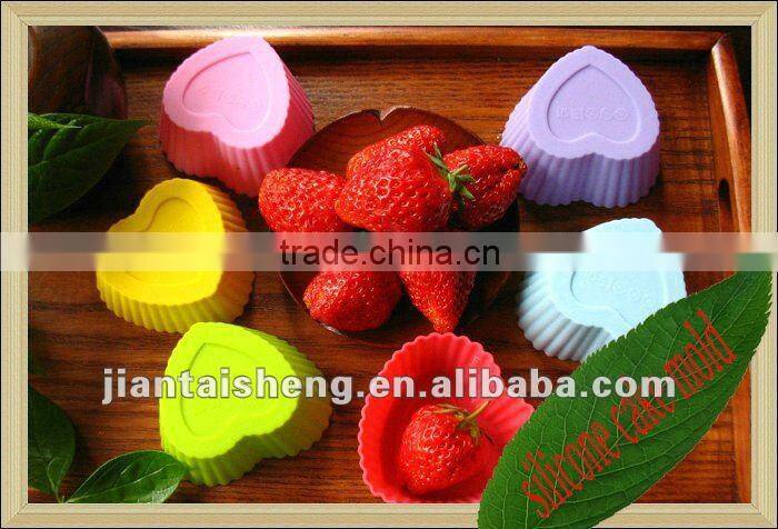 Heart shape silicone molds for cake decorating sales promotion