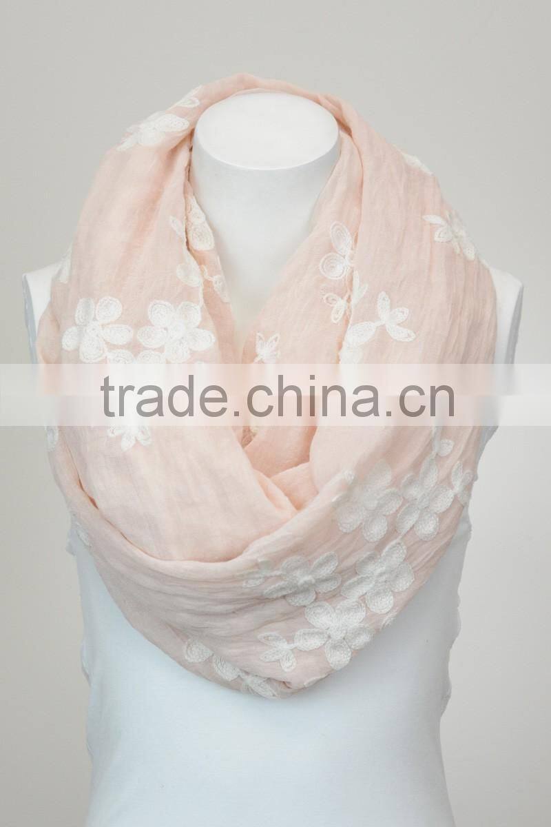 China Wholesale Soft Feel Viscose New Floral Fashion Print Scarf