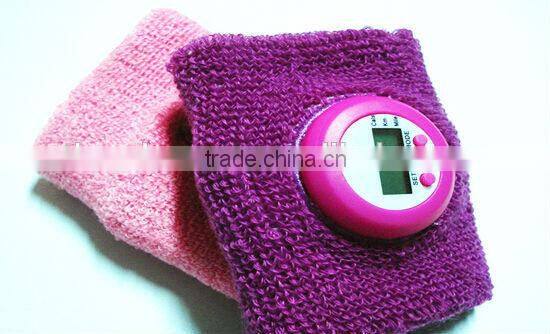 New Design Multifunctional Digital Wristband Bracelet Wristlet Pedometer with Time function
