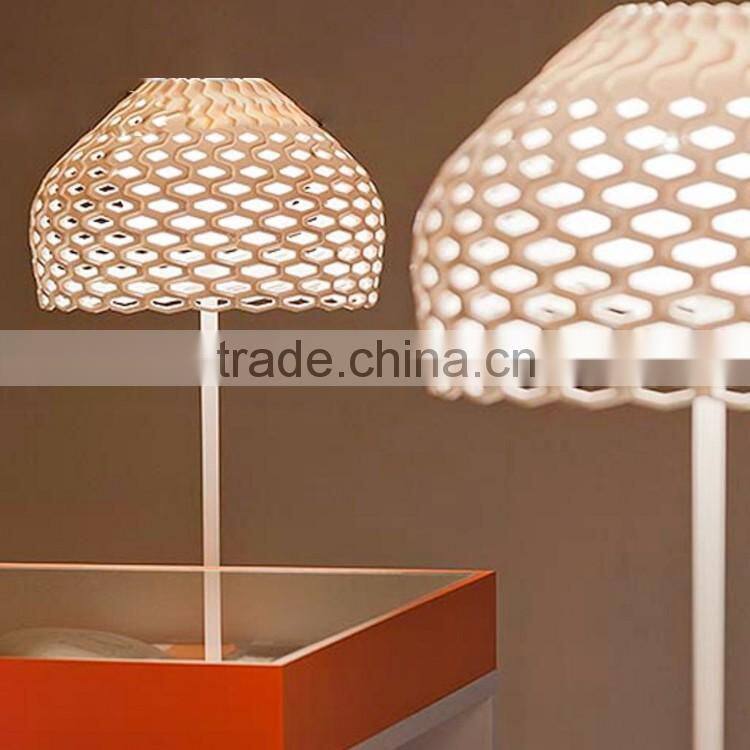 Modern Acrylic Black/White/Tansparent table lamp