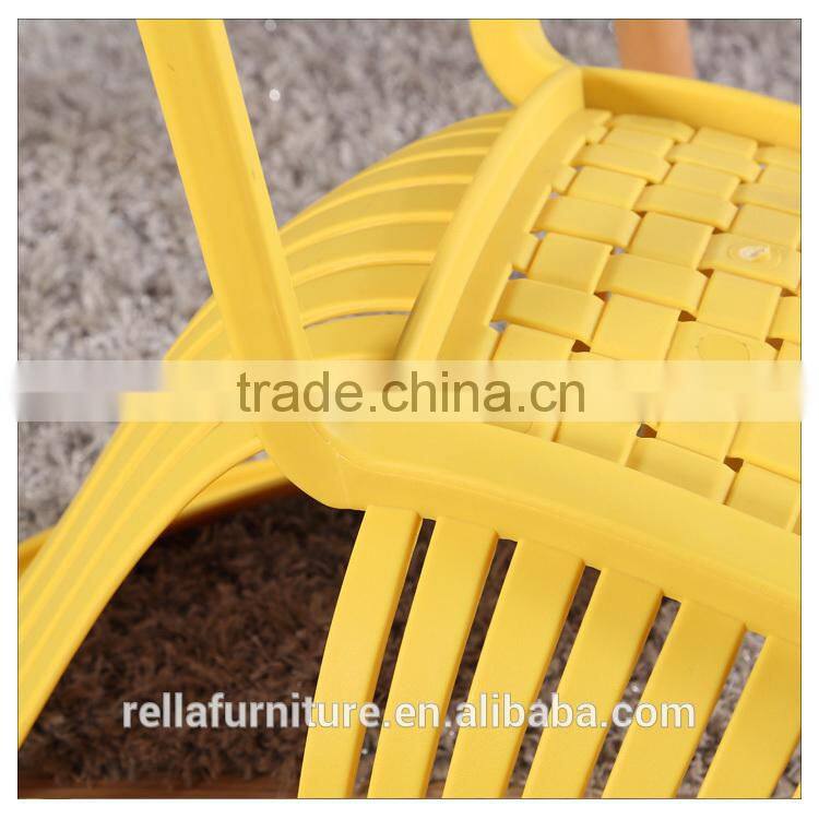 Hot selling plastic dinning chair