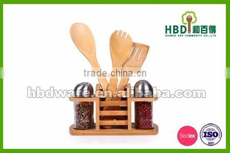 2016 best selling premium custom made glass bottle spice rack set,salt and pepper shakers