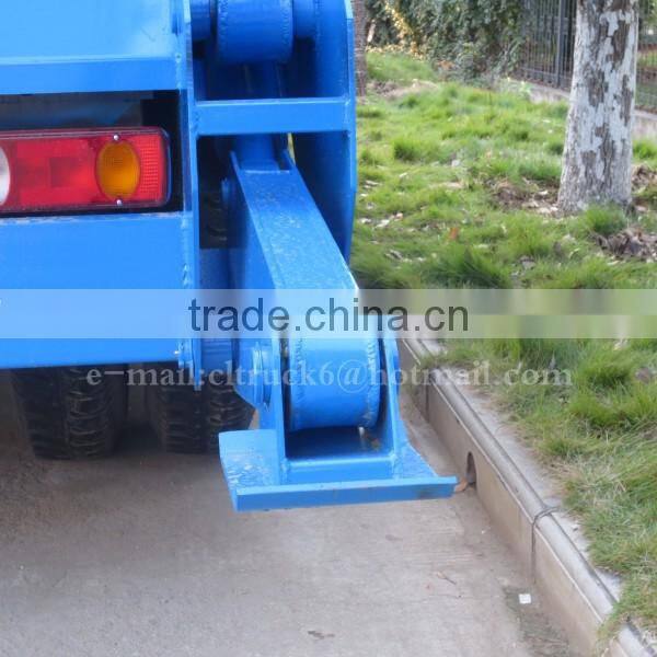 DONGFENG 4*2 Skip Refuse Truck 8 m3 with Bucket