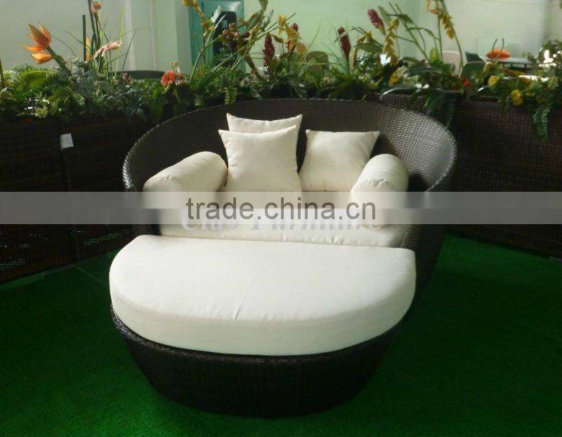 Newest Design Outdoor Big Sun Bed Rattan Day Bed