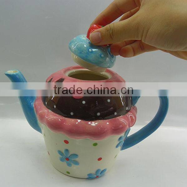 Lovely teapot/ceramic tea pot/ porcelain teapot for home decor