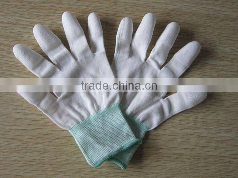 Polyurethane palm coating nylon gloves