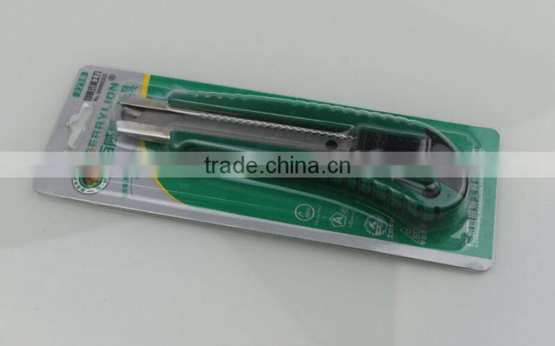 BERRYLION 18mm cheap price one piece utility knife with plastic shell