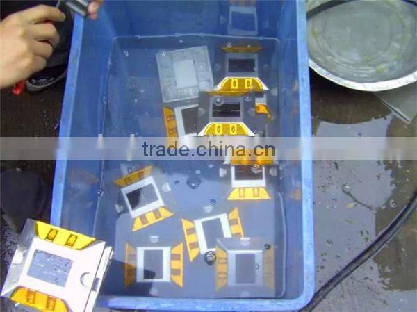 Direct manufacture solar aluminum cat eye reflective road stud