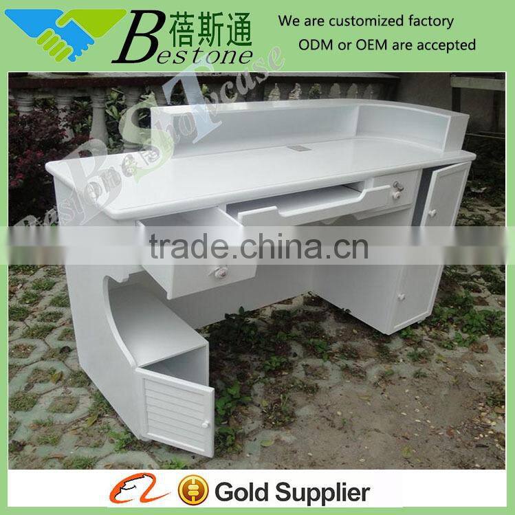 Curved modern reception front desk