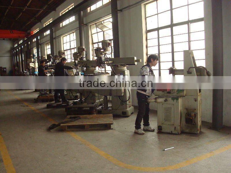 injection molding electric socket plastic parts factory