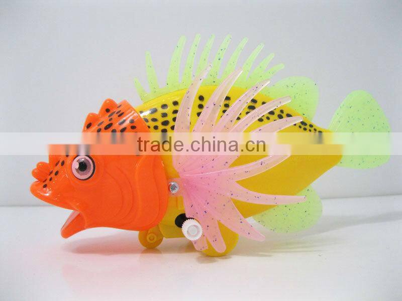 small plastic toy windup fish SL1501285