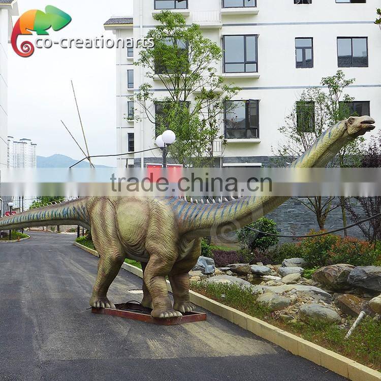 Life size handmade animatronic dinosaurs diplodocus