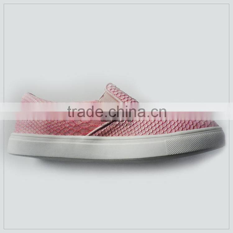 CX087 women closed flat casual shoe