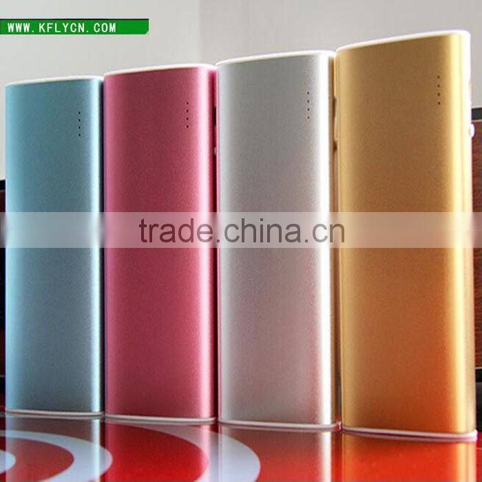 High Quality OEM CE RoHS Wholesale Travel Fashion Portable Power Bank