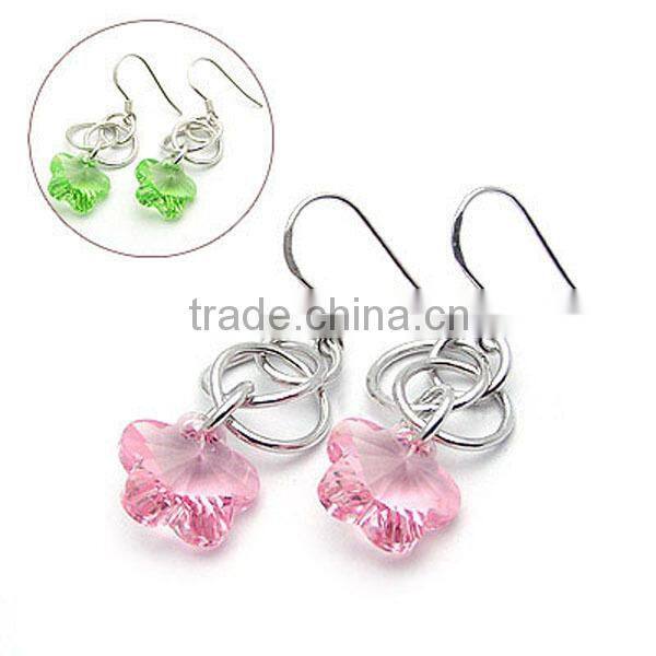 2016 noble beautiful in color crystal earrings