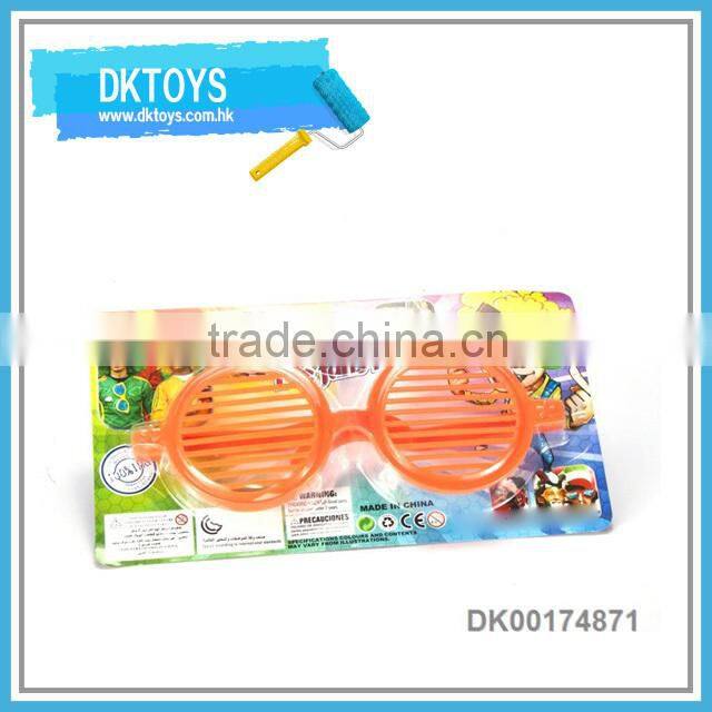 Latest Wipers Design Wind Up Toy Glasses Funny Party Glasses EN71/6P/ASTM/HR4040