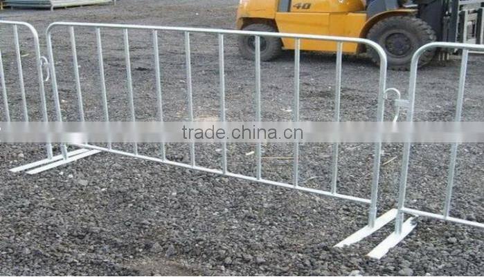 Hot-dipped Galvanized Crowed Control Barrier