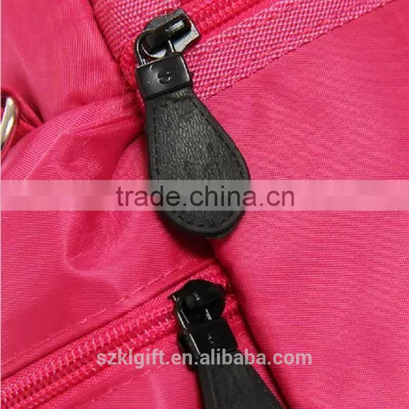 Plastic lightweight travel bag made in China