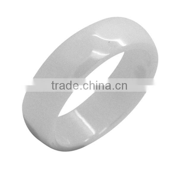 Fashion white ceramic ring with grooves