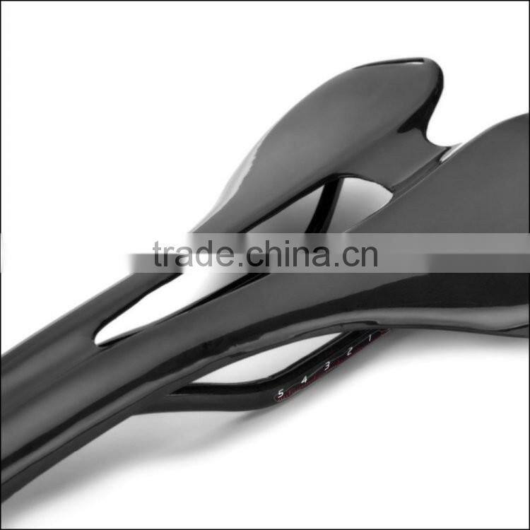 2016 high quality 3k UD full carbon fiber T700C bicycle saddle for sale