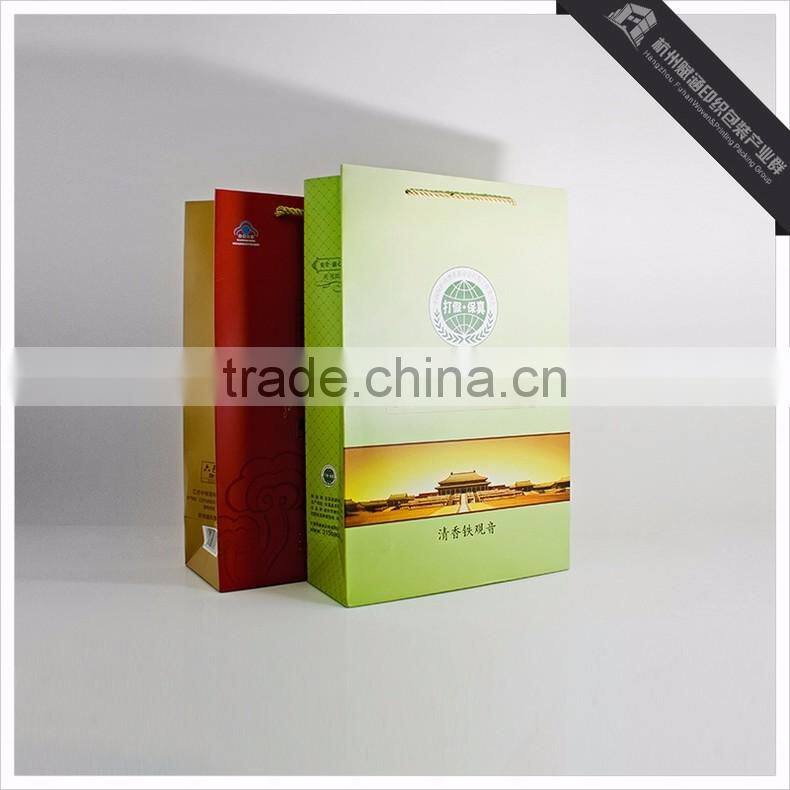 China Factory Fashion Design Paper Shopping Bags with Logo
