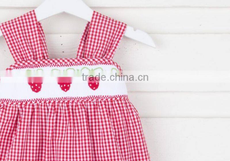 Summer Hot Sale baby clothes set red plaid smocked Dress with shorts kids clothing