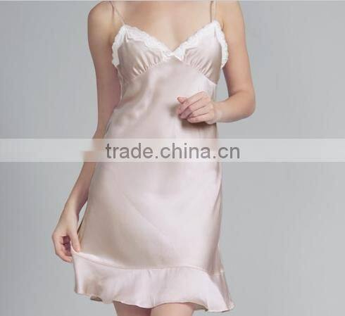 Custom ladies nightgown, sexy V-neck lace-trim chemise