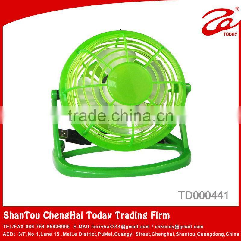 Rechargeable mini fan with USB